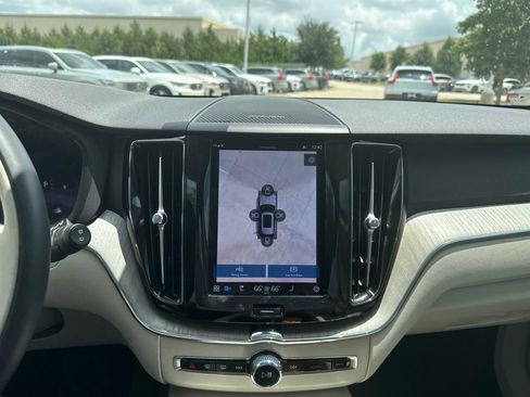 Used 2024 Volvo XC60 B5 Plus w/ Protection Package Premier AWD/4WD image 26
