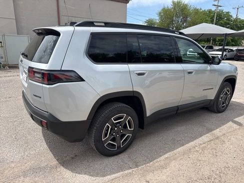 New 2026 Jeep Cherokee Limited AWD/4WD image 6
