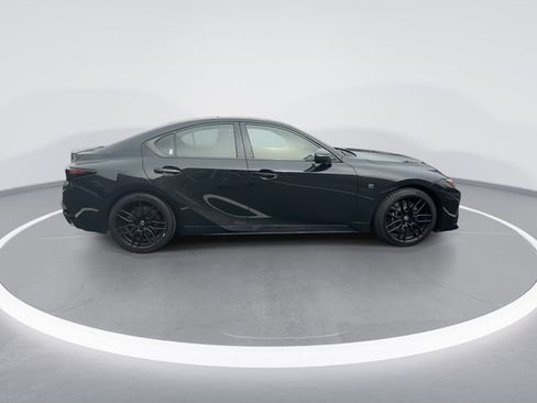 Used 2023 Lexus IS 500 RWD image 9