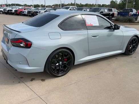 Used 2025 BMW M240i xDrive Coupe w/ Premium Package image 9