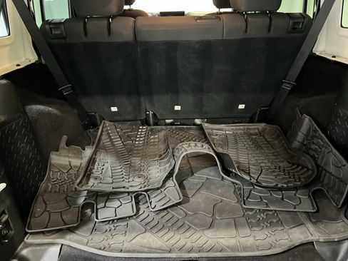 Used 2017 Jeep Wrangler Unlimited Sport w/ Quick Order Package 24S image 14