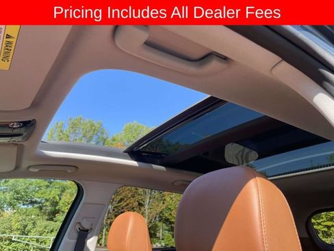 Used 2021 Kia Sorento SX Prestige AWD/4WD image 24