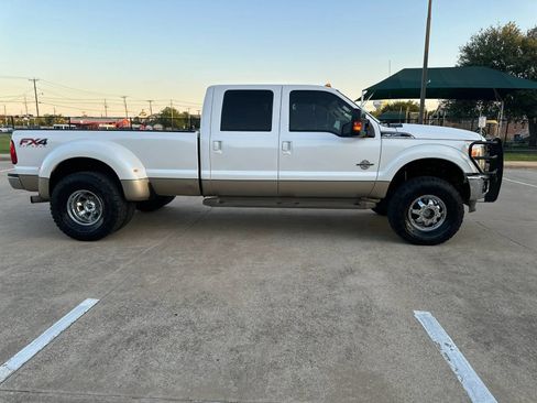 Used 2012 Ford F350 Lariat w/ Lariat Ultimate Pkg AWD/4WD image 4