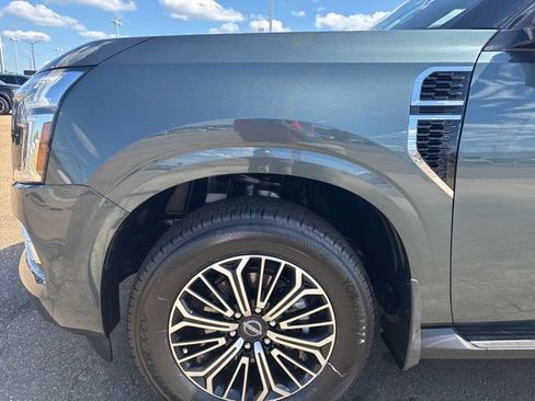 New 2026 Nissan Armada Platinum image 7