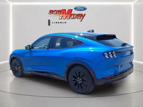 Used 2025 Ford Mustang Mach-E Premium w/ Sport Appearance Package AWD/4WD image 7