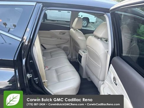 Used 2015 Nissan Murano Platinum w/ Platinum Technology Package AWD/4WD image 30