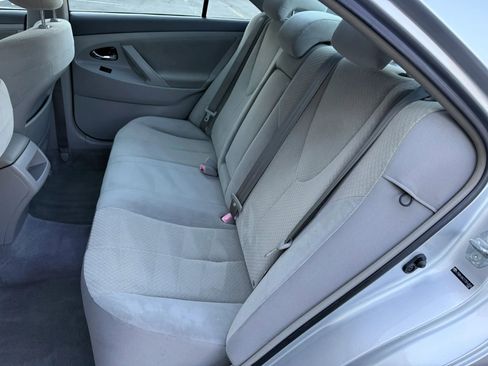 Used 2007 Toyota Camry LE image 23