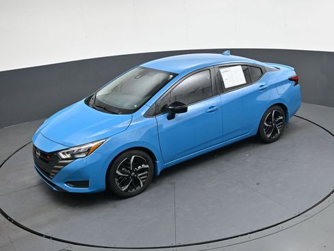 Certified 2025 Nissan Versa SR w/ Electronics Package image 35