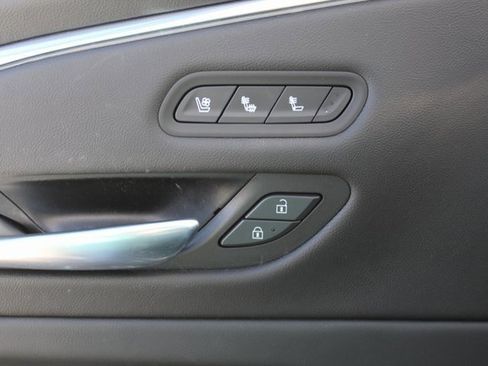 Used 2023 Cadillac Escalade Premium Luxury image 45