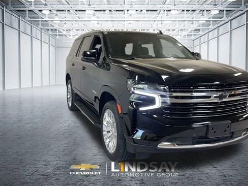 Used 2023 Chevrolet Tahoe LT w/ LT Signature Plus Package image 4