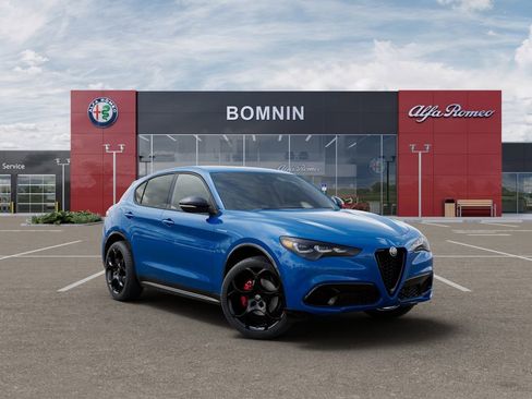 New 2025 Alfa Romeo Stelvio Sprint w/ Veloce Package AWD/4WD image 5