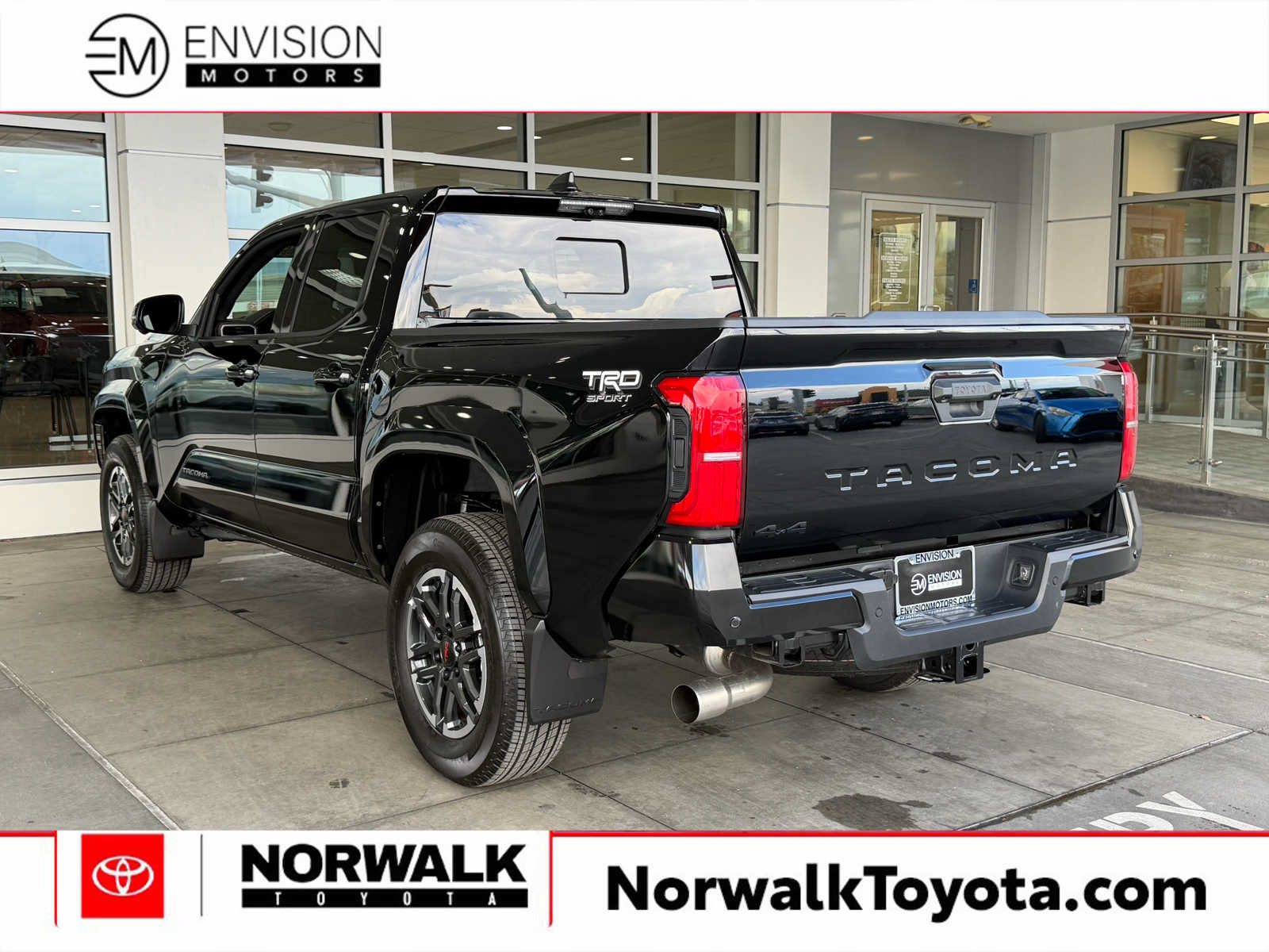 Certified 2026 Toyota Tacoma TRD Sport w/ TRD Sport Premium Package AWD/4WD image 8