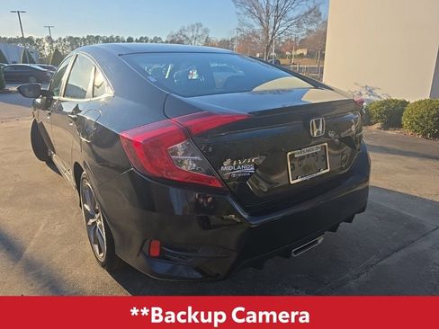 Used 2019 Honda Civic Sport image 4