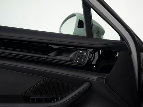 New 2026 Porsche Panamera GTS image 19