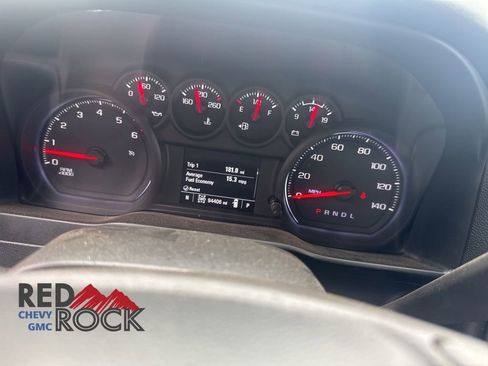 Used 2020 Chevrolet Silverado 1500 Custom w/ Custom Value Package AWD/4WD image 1