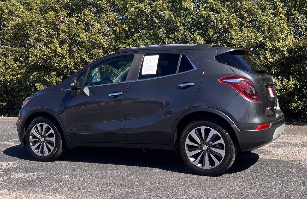 Used 2018 Buick Encore Essence FWD image 5
