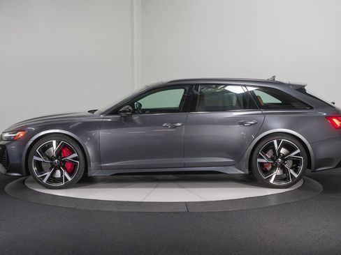 Used 2022 Audi RS 6 w/ Executive Package AWD/4WD image 7