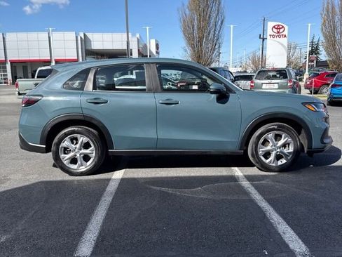 Used 2023 Honda HR-V LX image 5