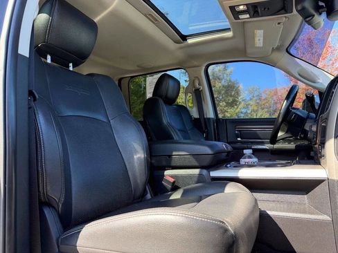 Used 2016 RAM 2500 Laramie image 23