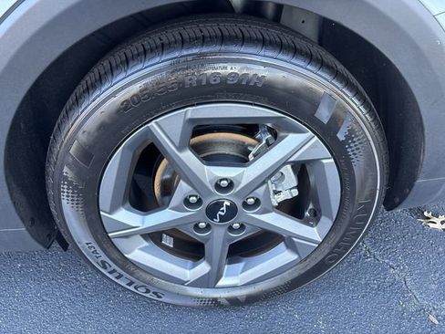 Certified 2025 Kia K4 LXS image 24