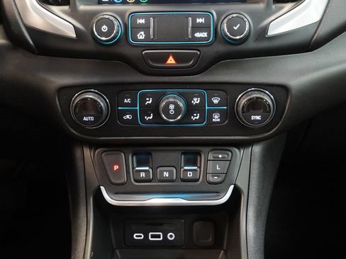Used 2021 GMC Terrain SLT FWD image 22