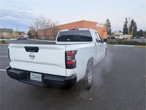 Used 2024 Nissan Frontier S w/ S Utility Package image 9