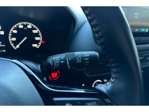 Used 2024 Honda HR-V Sport image 40