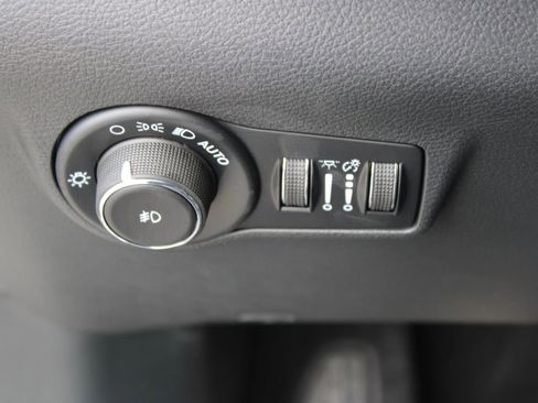 New 2026 Jeep Compass Trailhawk AWD/4WD image 30