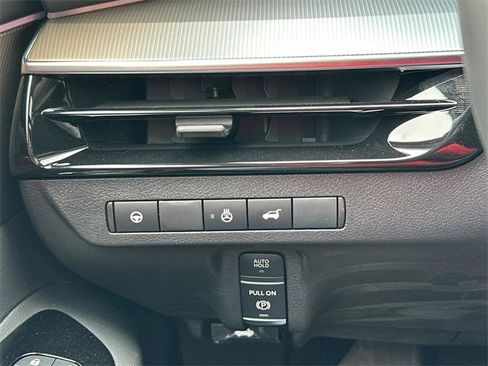 New 2025 Nissan Murano SL image 18