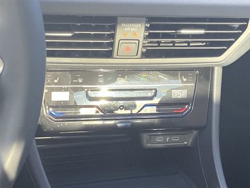 New 2026 Volkswagen Jetta SE image 24