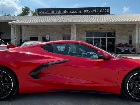 Used 2023 Chevrolet Corvette Stingray Premium Cpe w/ Z51 Performance Package image 8