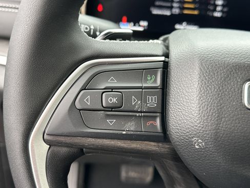 New 2026 Jeep Grand Cherokee Limited Reserve image 12