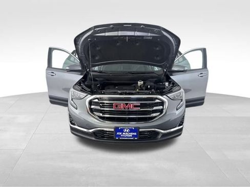 Used 2020 GMC Terrain SLT w/ Preferred Package image 12