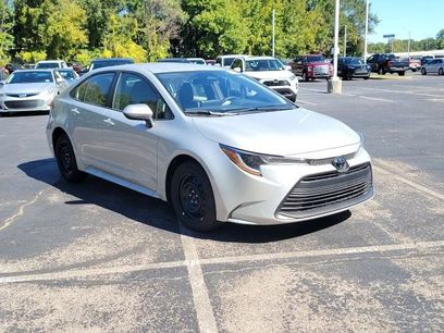Used 2025 Toyota Corolla LE