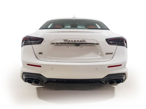 Used 2022 Maserati Ghibli Modena Q4 image 5