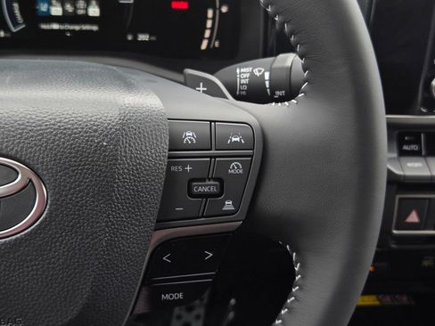 Certified 2026 Toyota Camry SE FWD image 18