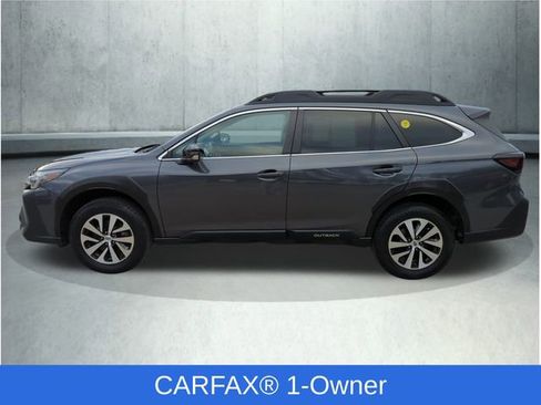 Used 2023 Subaru Outback Premium image 2