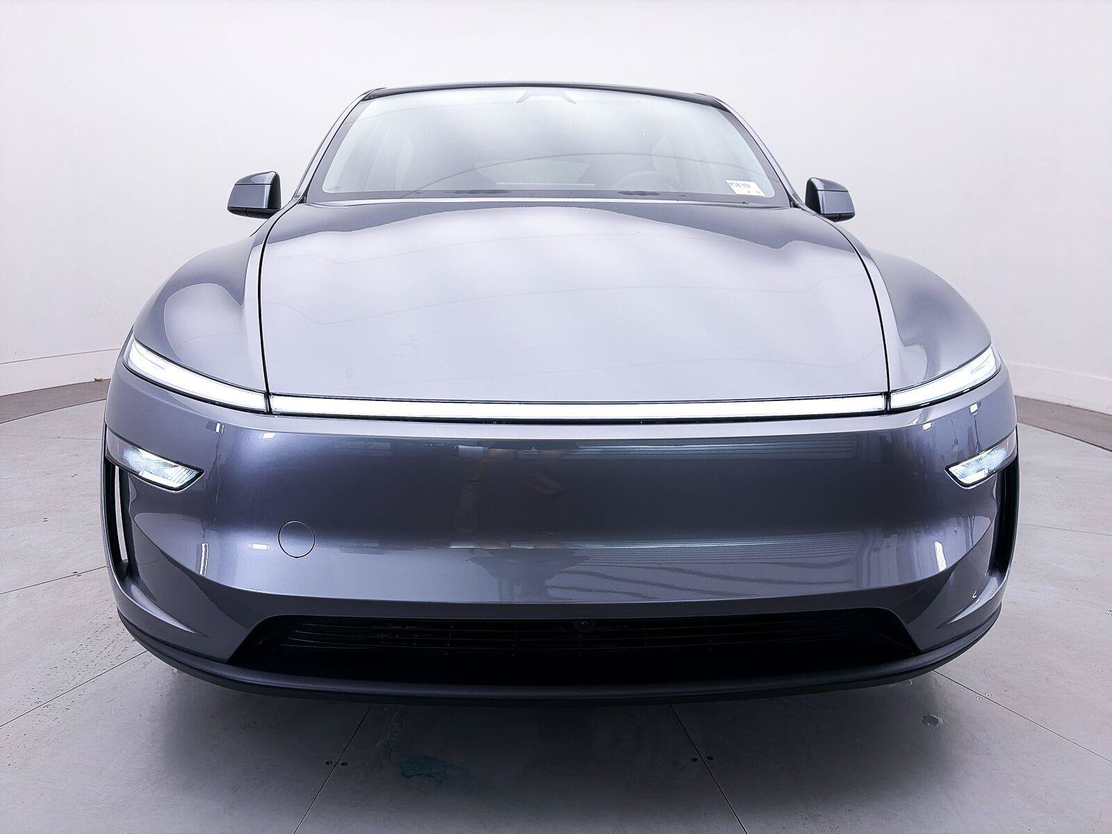 Used 2026 Tesla Model Y AWD image 13