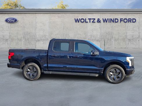 Certified 2025 Ford F150 Lightning Lariat w/ Max Trailer Tow Package AWD/4WD image 7