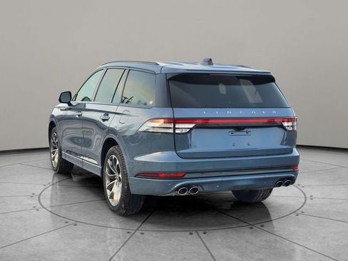 New 2026 Lincoln Aviator AWD image 10