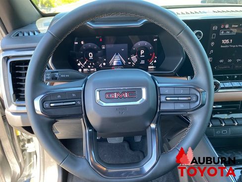 Used 2025 GMC Canyon AT4 AWD/4WD image 35