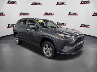 Used 2023 Toyota RAV4 LE video 3