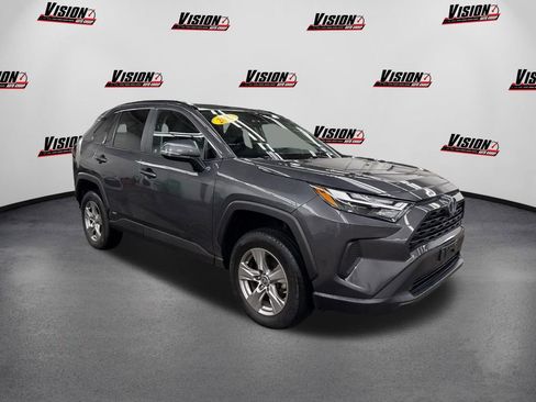 Used 2023 Toyota RAV4 LE image 3