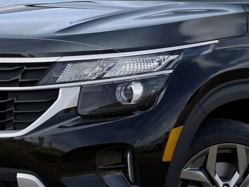 New 2026 Kia Seltos LX AWD/4WD image 10