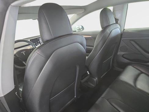 Used 2022 Tesla Model 3 Long Range AWD/4WD image 12