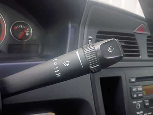 Used 2004 Volvo S60 2.4 FWD image 9