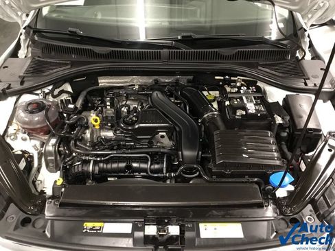Used 2023 Volkswagen Jetta SE FWD image 41