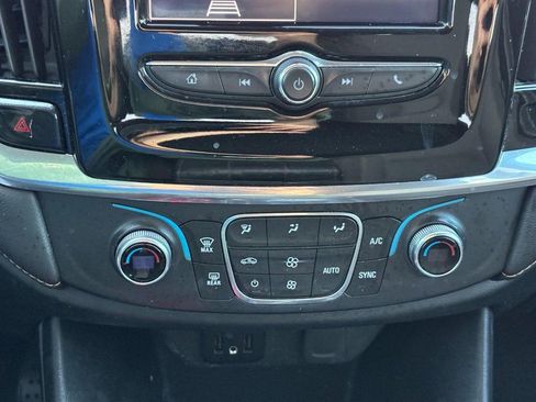 Used 2020 Chevrolet Traverse LS w/ LPO, Floor Liner Package image 23