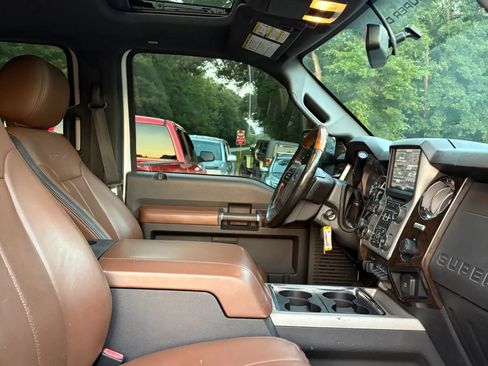 Used 2015 Ford F250 Platinum AWD/4WD image 39