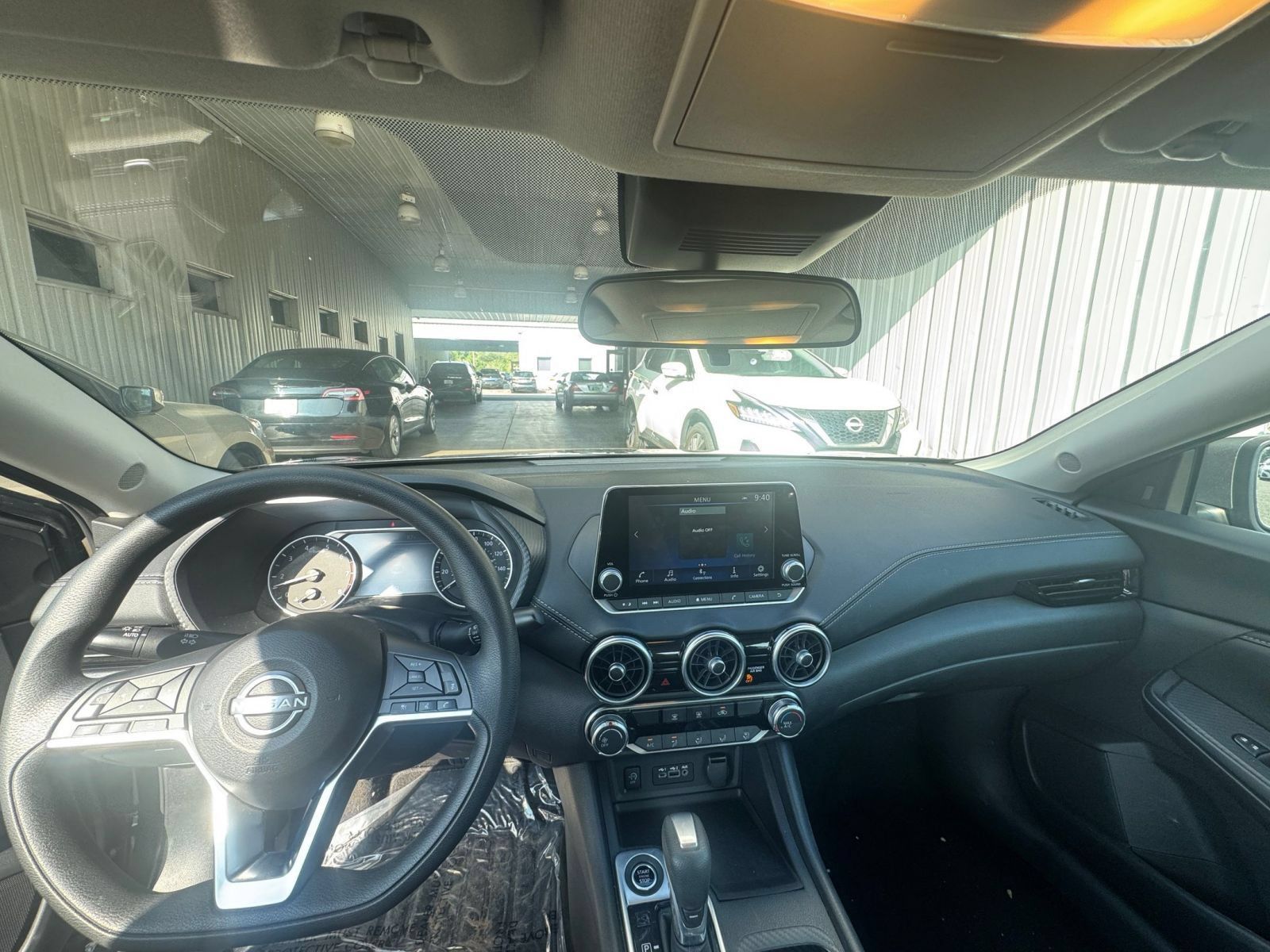 Used 2025 Nissan Sentra SV FWD image 30